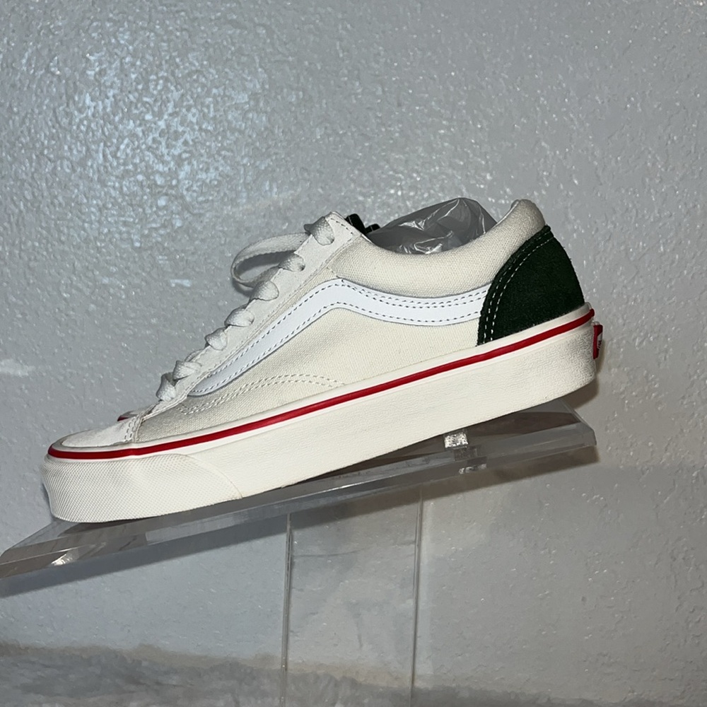 Vans shoes retro style